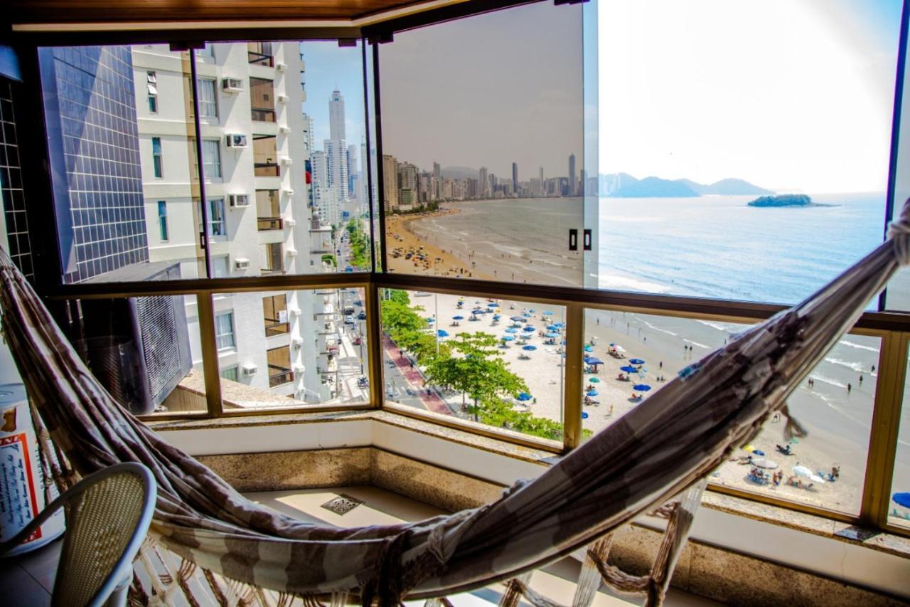 Apartamento Apto Frente Mar Bal Camboriu Pe Na Areia Churrasqueira Carvao Na Sacada Fantastica E Encantadora Vista Mar